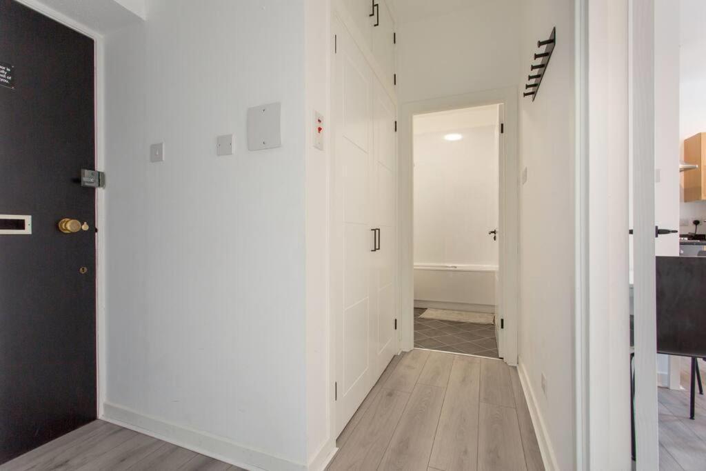 Modern & Bright 1 Bed For 4 Close To City Centre! 에든버러 외부 사진